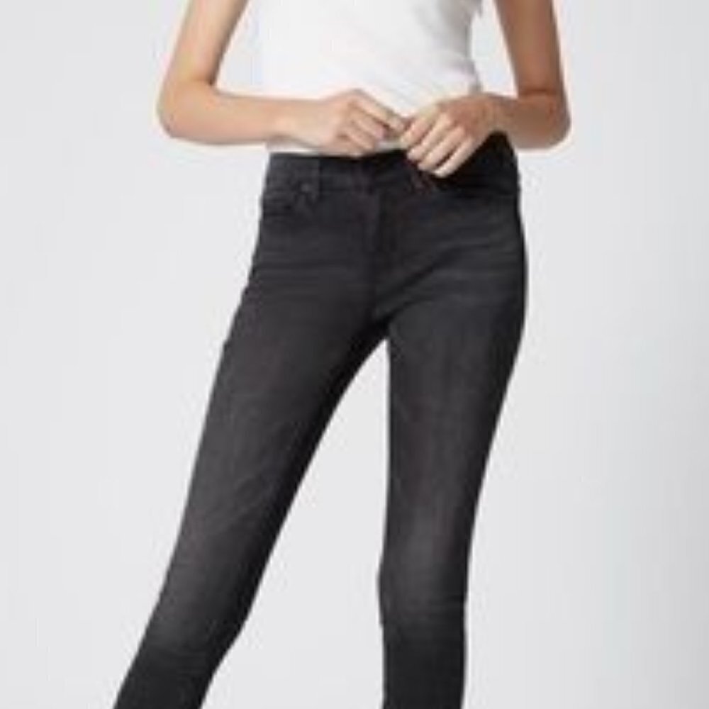 Blank NYC Faded Black Wash Skinny Leg Jeans Size 26
